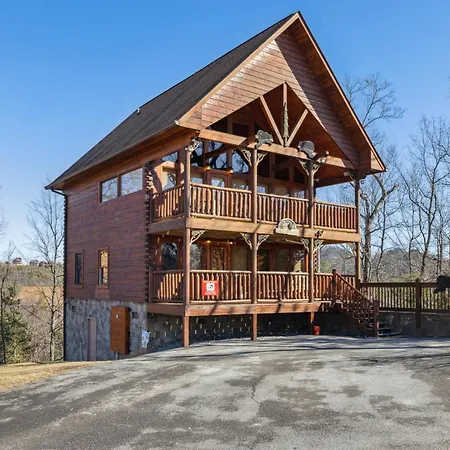 A Piece Of Heaven Is A Wonderful Dog-Friendly 2 Bedroom Cabin In Starr Crest Resort!